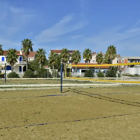 Apartamento Gavun By Interhome