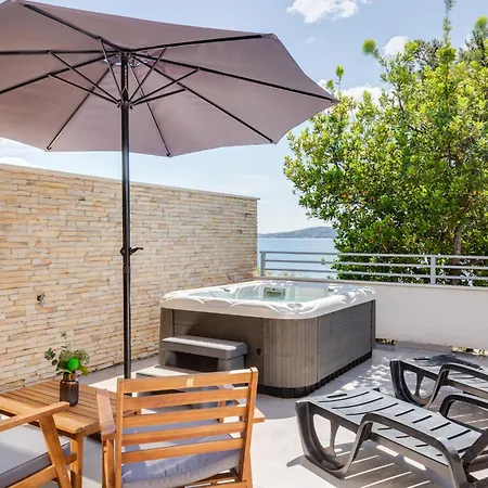 Apartment Gavun By Interhome Bibinje