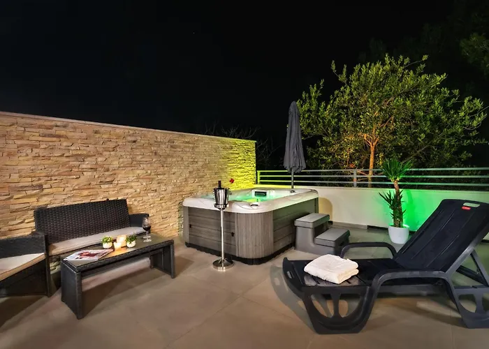 Apartamento Gavun By Interhome