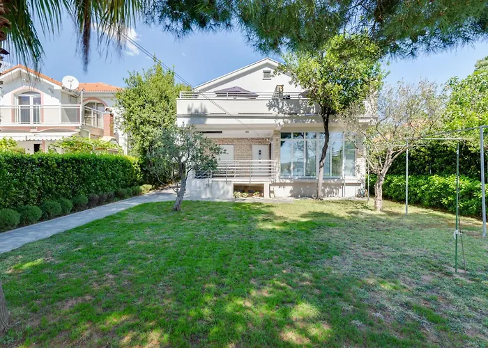 Apartman Gavun By Interhome